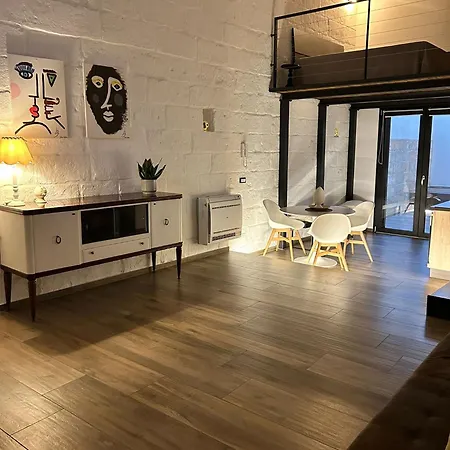 Loft 22 بيت للعطل مونوبولي