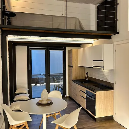 Loft 22 مونوبولي
