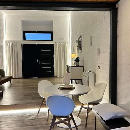 Semesterbostad Loft 22 Monopoli